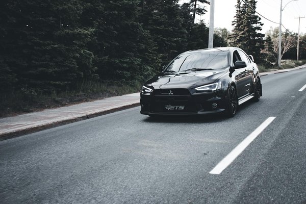 Was sind die häufigsten Ursachen für Reifenpannen bei Motorrädern?